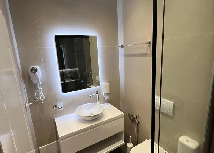 Charles Center Gasthof 3*