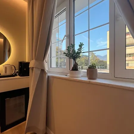 Charles Center Guest house Tirana